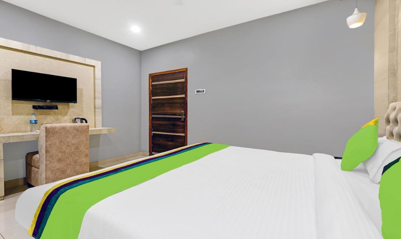 Treebo Spring Brook Hotel Гувахати Екстериор снимка