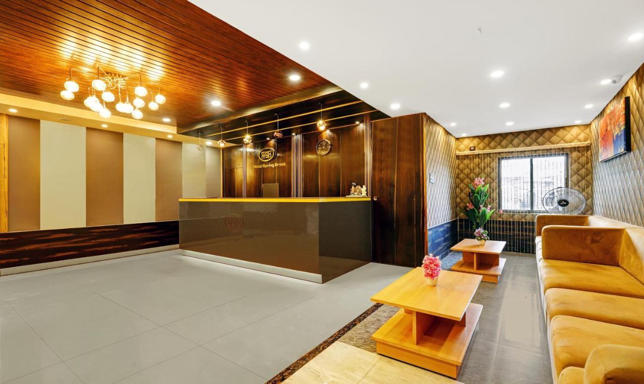 Treebo Spring Brook Hotel Гувахати Екстериор снимка